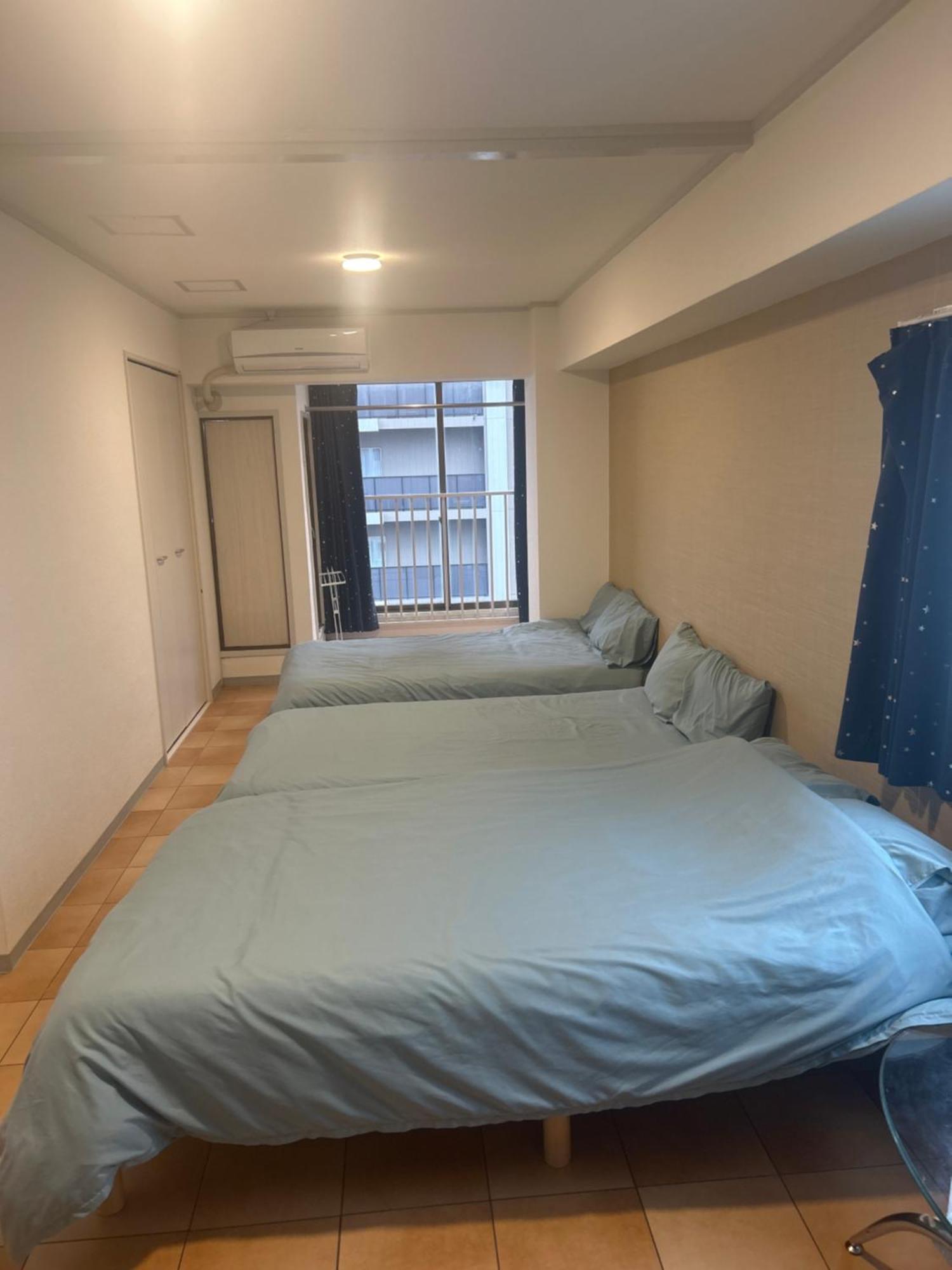 Large Room By Kuromon Market Osaka Esterno foto